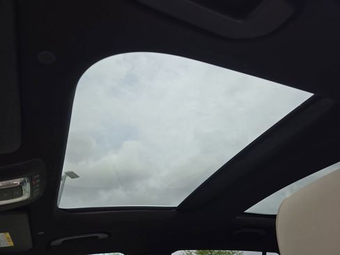 Used 2022 Mercedes-Benz GLB 250 image 18