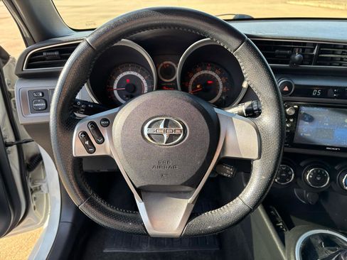 Used 2016 Scion tC image 15