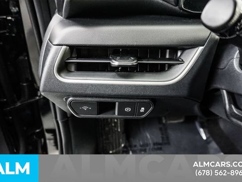 Used 2025 Kia K4 FWD image 30