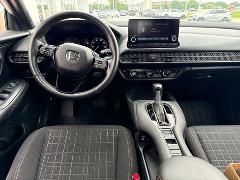 Used 2024 Honda HR-V Sport image 8