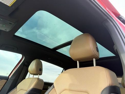 Used 2024 Volkswagen Atlas Cross Sport SE image 21