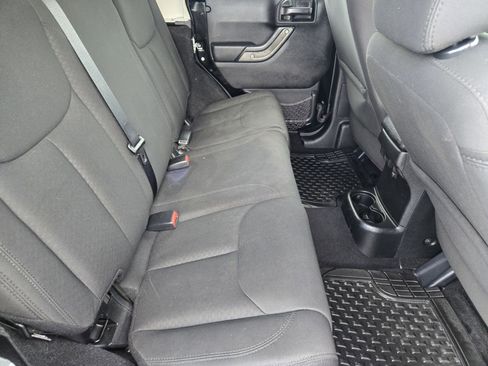 Used 2016 Jeep Wrangler Unlimited Sport w/ Quick Order Package 24S image 28