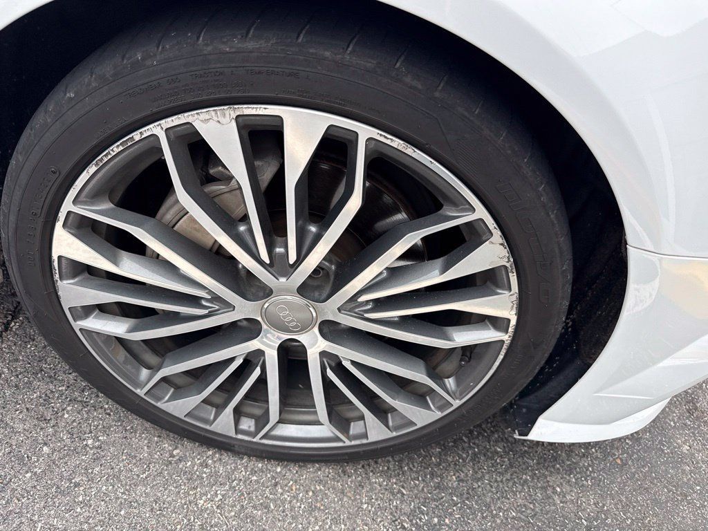 Used 2016 Audi A6 3.0T Premium Plus w/ S Line Sport Package AWD/4WD image 5