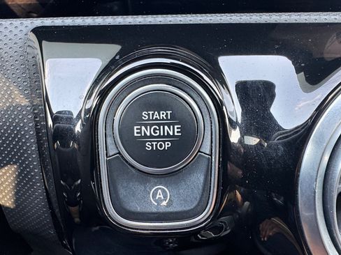 Used 2023 Mercedes-Benz CLA 250 4MATIC image 25
