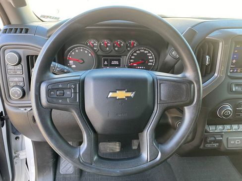 Used 2023 Chevrolet Silverado 1500 Custom image 15