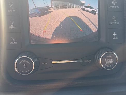 Used 2021 Jeep Wrangler Unlimited Willys image 15