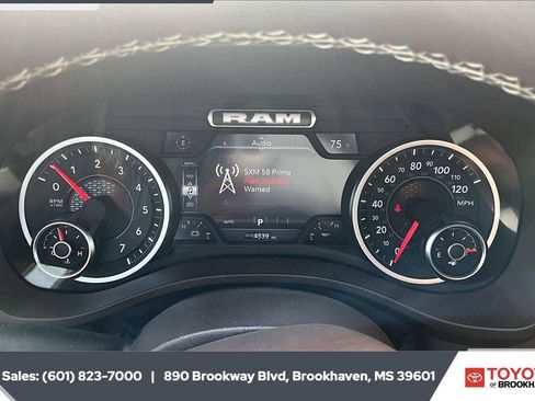 Used 2026 RAM 1500 Laramie AWD/4WD image 14