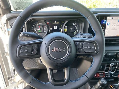 New 2024 Jeep Wrangler Unlimited Rubicon 4xe AWD/4WD image 17