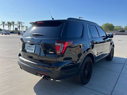 Used 2018 Ford Explorer Sport w/ Equipment Group 401A AWD/4WD image 6