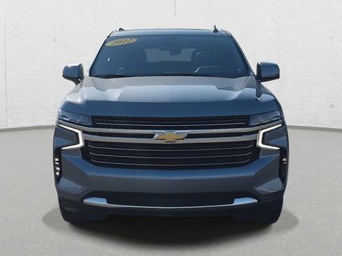 Used 2022 Chevrolet Tahoe LT w/ Luxury Package image 2