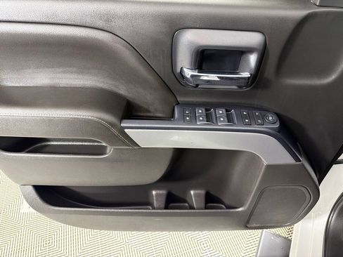 Used 2018 Chevrolet Silverado 1500 LT w/ All Star Edition image 11