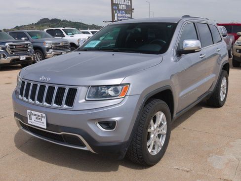 Used 2014 Jeep Grand Cherokee Limited AWD/4WD image 2