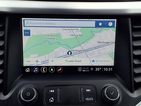 Used 2023 GMC Acadia SLT image 9