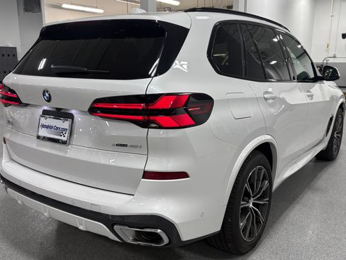Used 2026 BMW X5 xDrive40i AWD/4WD image 10