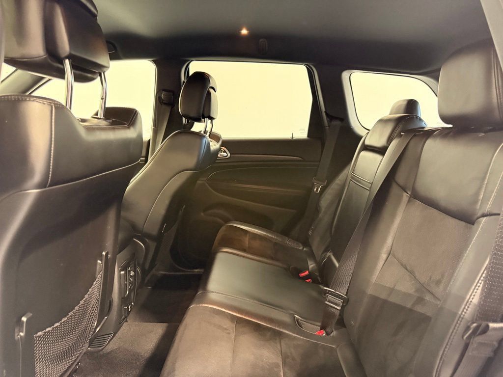 Used 2018 Jeep Grand Cherokee Altitude AWD/4WD image 22