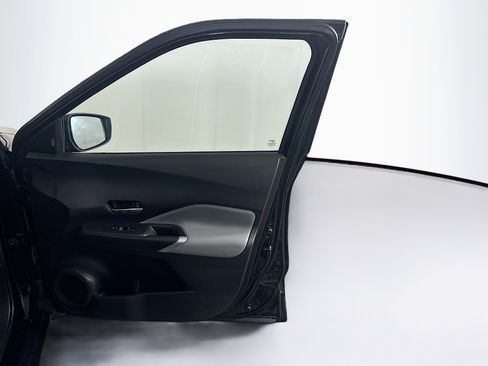 Used 2023 Nissan Kicks SR w/ SR Premium Package image 30