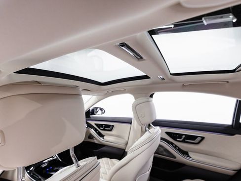 Certified 2023 Mercedes-Benz S 580 4MATIC Sedan image 26