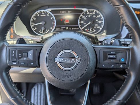 Used 2024 Nissan Pathfinder SV w/ Black Appearance Package FWD image 19