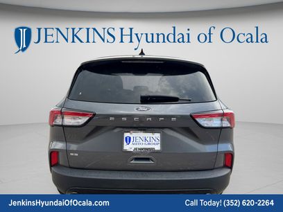 Used 2022 Ford Escape SE w/ SE Sport Appearance Package