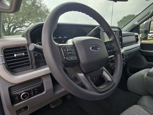New 2026 Ford F350 XLT w/ 360-Degree Camera Package AWD/4WD image 21