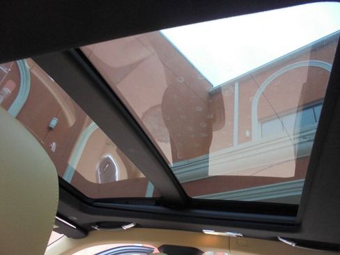 Used 2011 Rolls-Royce Ghost RWD image 24
