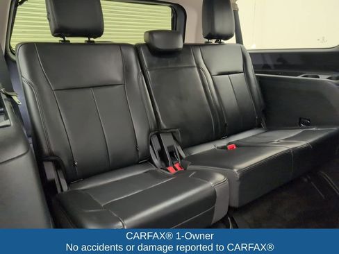 Certified 2022 Ford Expedition Max XLT image 17