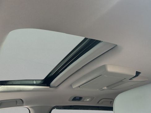 Certified 2022 Honda Odyssey Touring image 10
