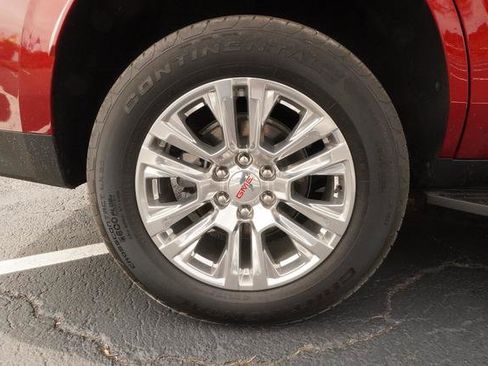 Used 2024 GMC Yukon Denali w/ LPO, Floor Liner Package image 38