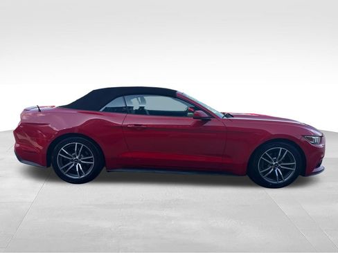 Used 2015 Ford Mustang Premium RWD image 7