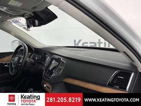 Used 2022 Volvo XC90 T8 Inscription Expression w/ Advanced Package image 21