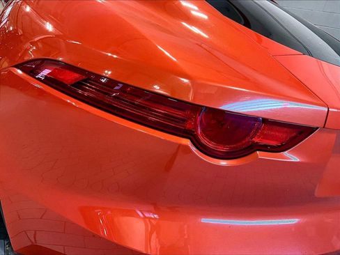 Used 2015 Jaguar F-TYPE Coupe image 29