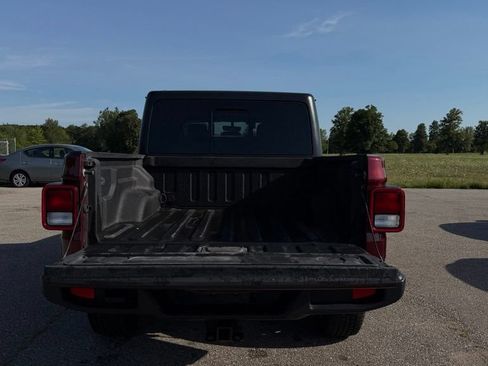 Used 2021 Jeep Gladiator Overland w/ Popular Equipment Package AWD/4WD image 11