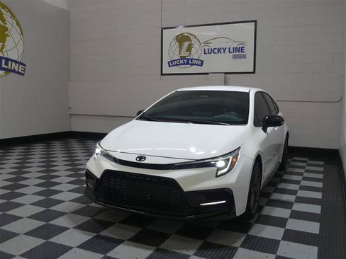 Used 2024 Toyota Corolla Sedan w/ SE Convenience Package FWD image 4