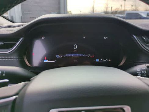 New 2025 Jeep Grand Cherokee L Limited w/ Luxury Tech Group II image 36