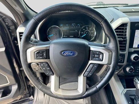 Used 2020 Ford F150 Lariat w/ Equipment Group 502A Luxury AWD/4WD image 21