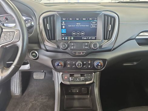 Used 2022 GMC Terrain AT4 w/ Tech Package AWD/4WD image 20