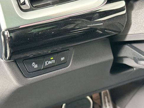 New 2026 BMW X2 xDrive28i w/ Technology Package image 10