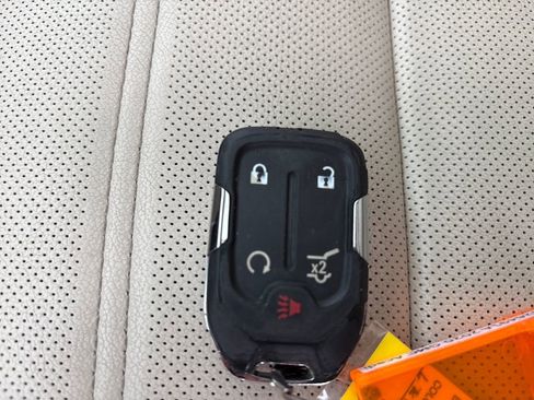 Used 2020 GMC Acadia Denali w/ Technology Package FWD image 56