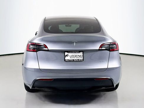 Used 2024 Tesla Model Y Long Range image 7