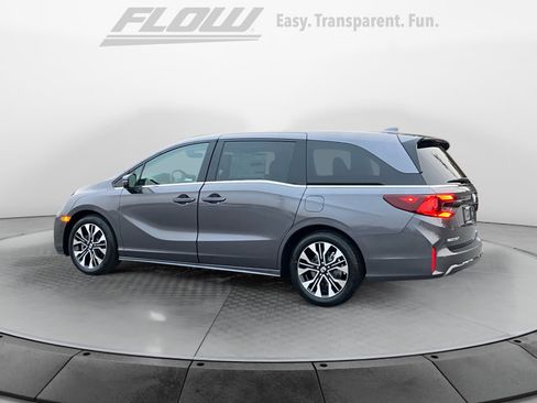 New 2026 Honda Odyssey Elite image 5