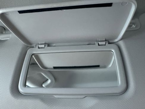 Used 2018 Subaru Impreza 2.0i image 41