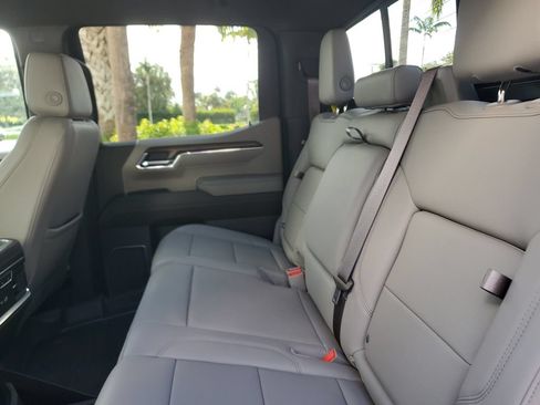 Certified 2023 GMC Sierra 1500 SLT w/ SLT Premium Plus Package AWD/4WD image 14