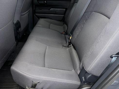 Used 2024 Toyota Tacoma SR AWD/4WD image 17