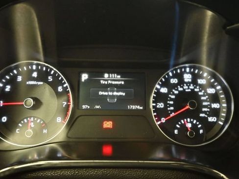 Used 2024 Kia Forte LXS w/ LXS Technology Package FWD image 20