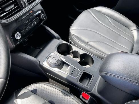 Used 2025 Ford Escape SE w/ PHEV Premium Package FWD image 16