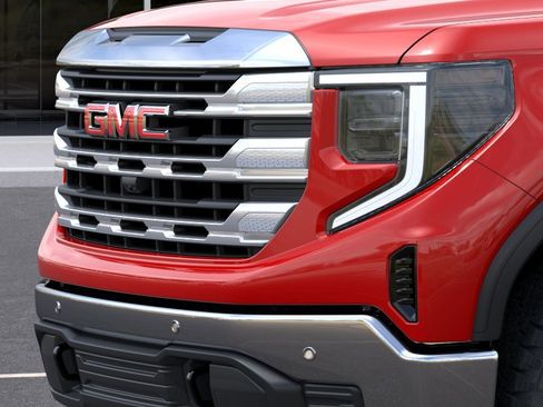 New 2026 GMC Sierra 1500 SLE AWD/4WD image 13
