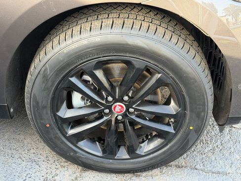 Used 2021 Jaguar F-PACE S AWD/4WD image 13