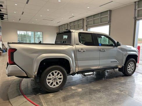 New 2026 Toyota Tacoma SR5 AWD/4WD image 8