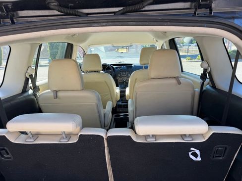 Used 2013 MAZDA MAZDA5 Touring image 9