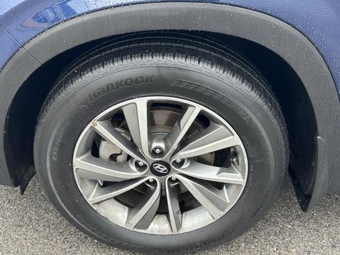 Used 2020 Hyundai Santa Fe Limited image 9